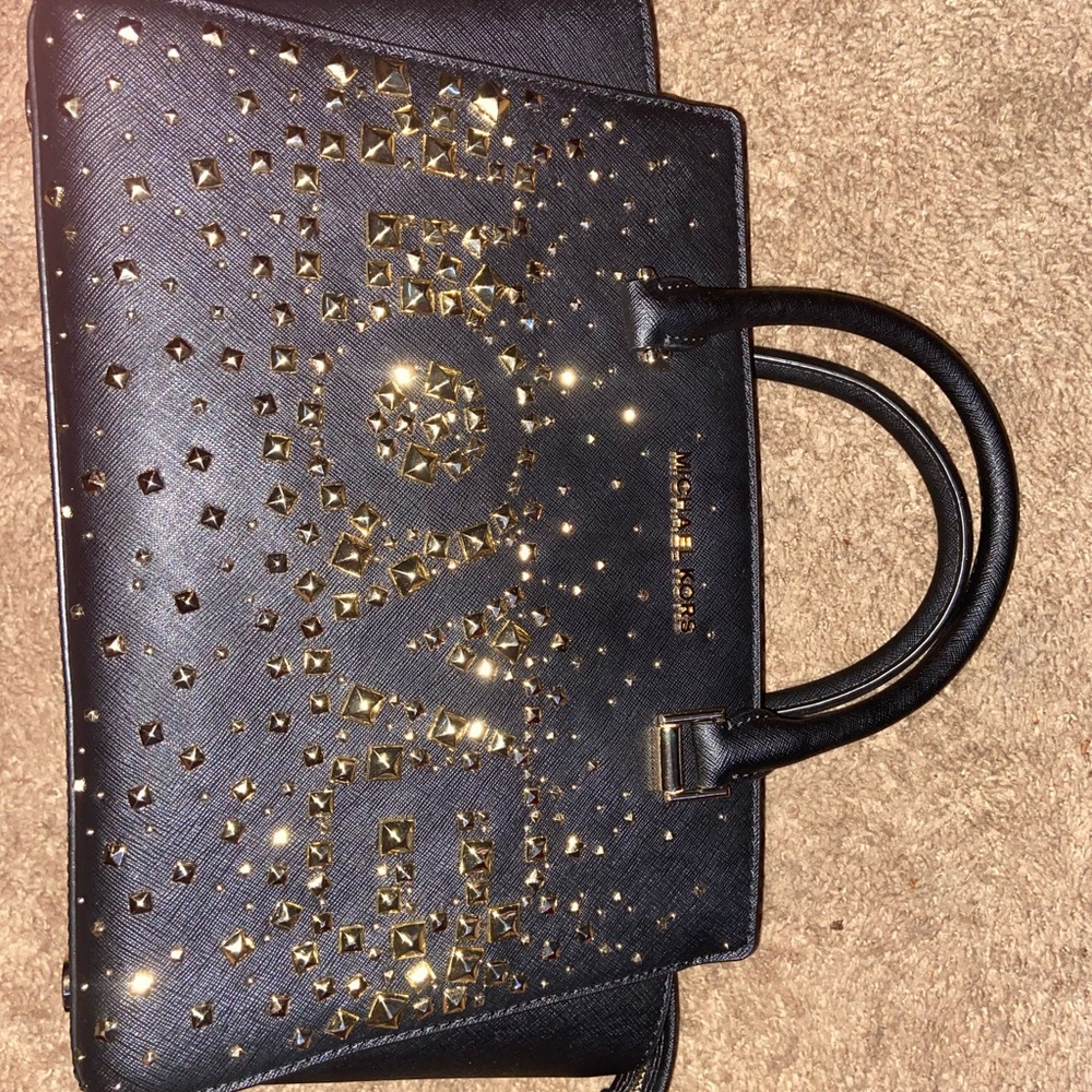 Women’s Michael Kors purse